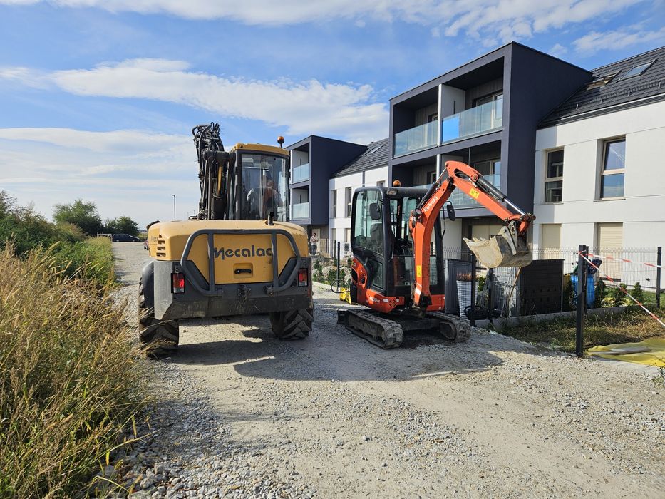 Usługi minikoparka Długołęka miniladowarka bobcat