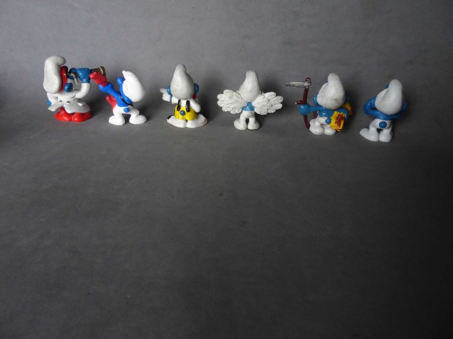 Figuras em PVC diversas da coleção Estrunfes Estrumpfes