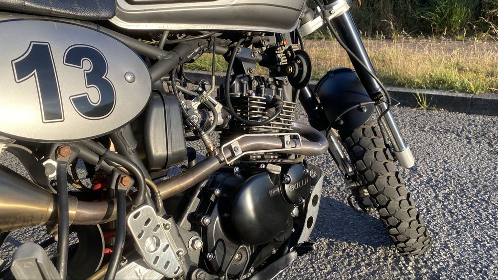 Bullit Hero 125
