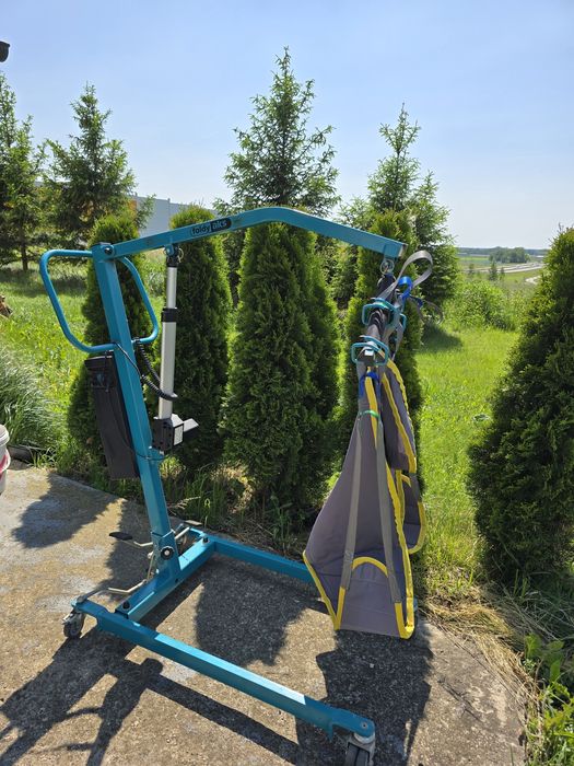 Podnośnik inwalidzki pacjenta