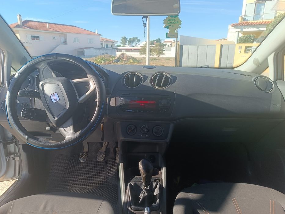 Vendo SEAT Ibiza ST 2011