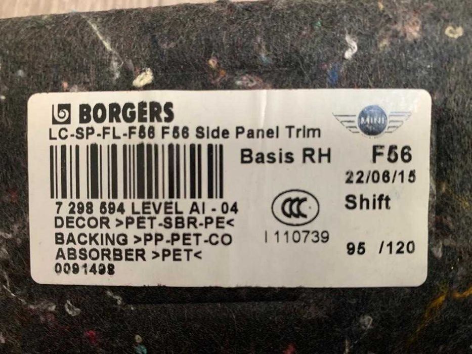 Forra Lateral Direita da Bagageira Mini Cooper