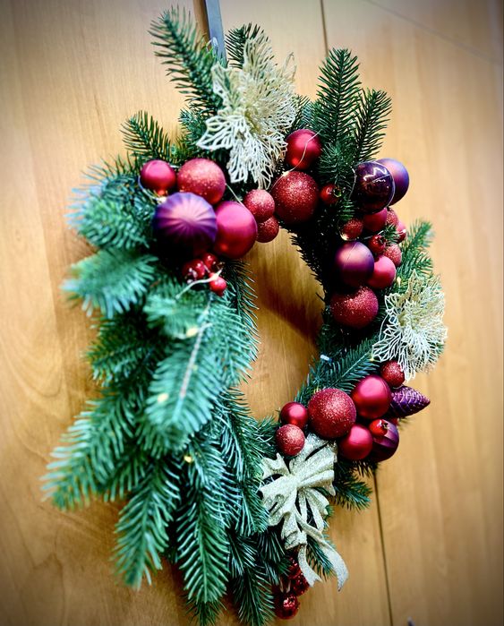 Новорічний вінок, прикраса на двері, новорічний декор