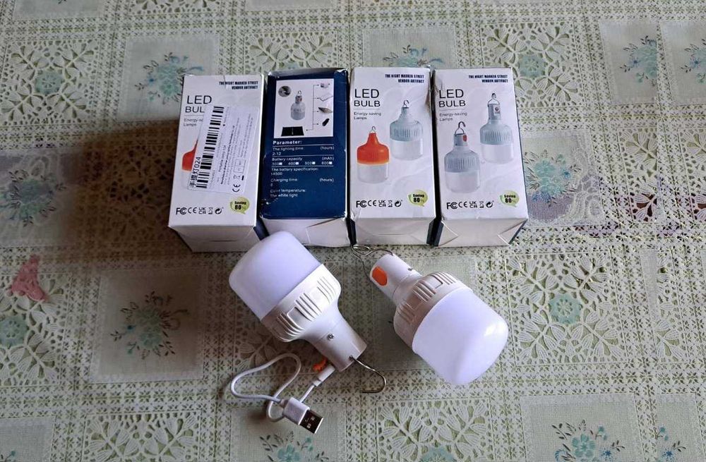 LED лампа з USB зарядкою АВАРІЙНЕ освітлення під час знеструмлення