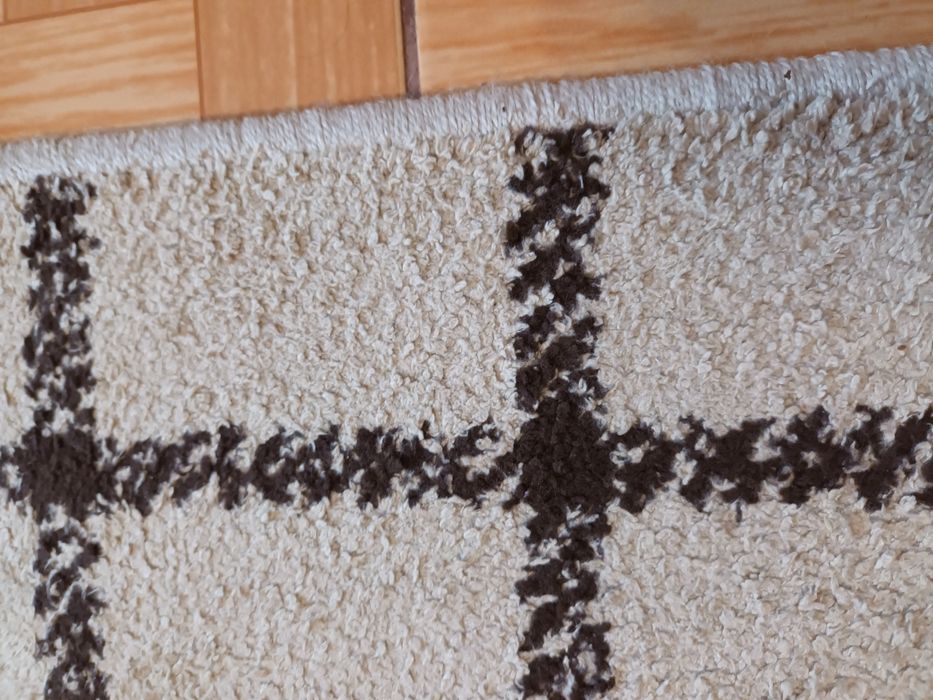 Продам килим 2*3