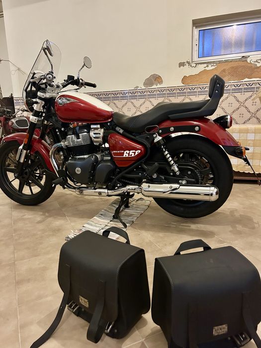 Royal Enfield Super Meteor 650