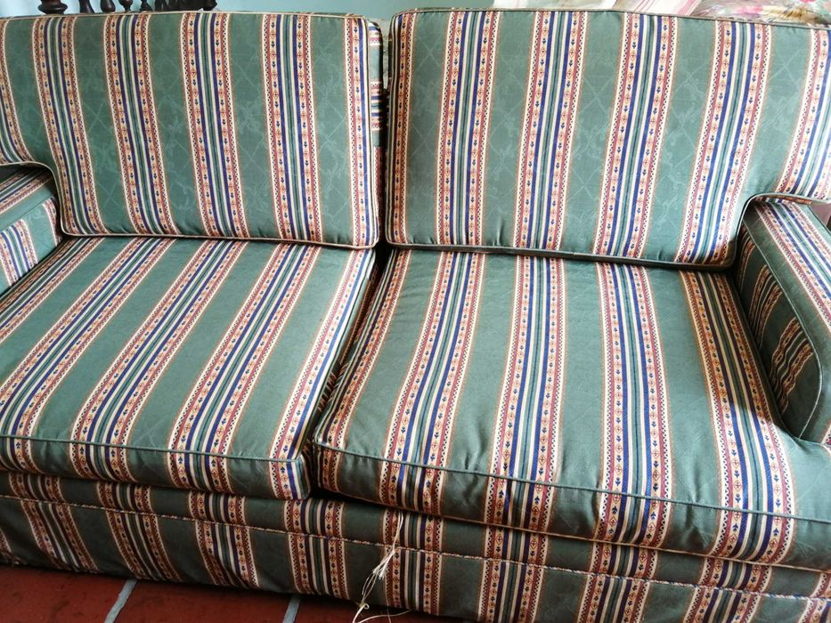 sofá de sala de visitas