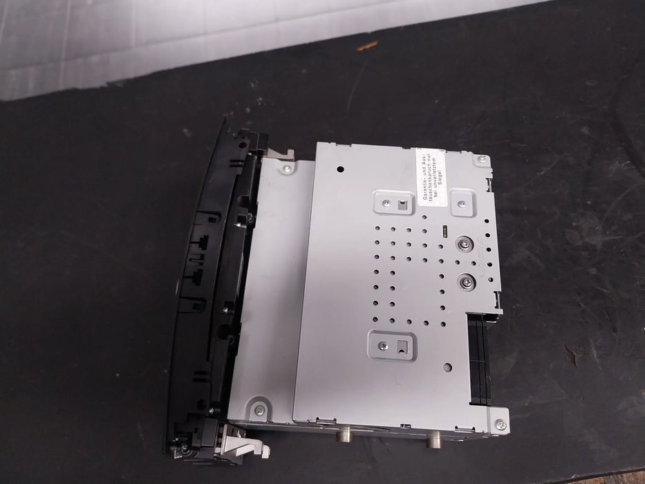 Radio Mercedes W212 ano 2009 Ref: A2129069900