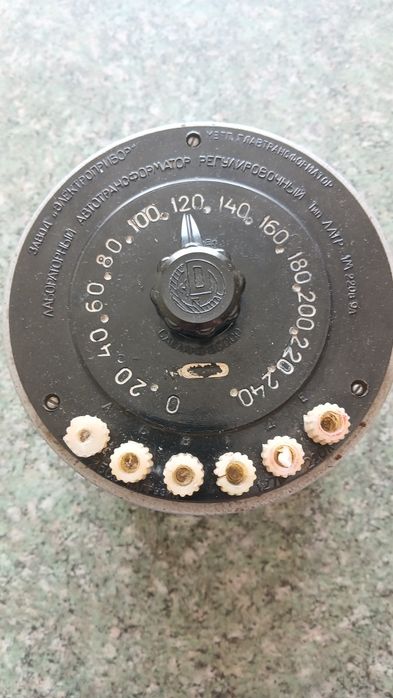 ЛАТР 1М автотрансформатор  9 А