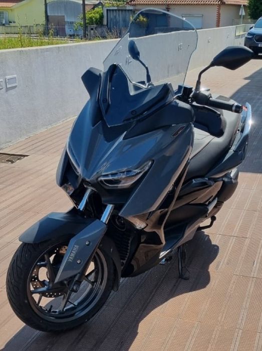 YAMAHA X-Max 300