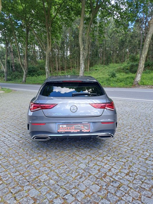 Mercedes CLA AMG 250 híbrido plug-in  de 218cv