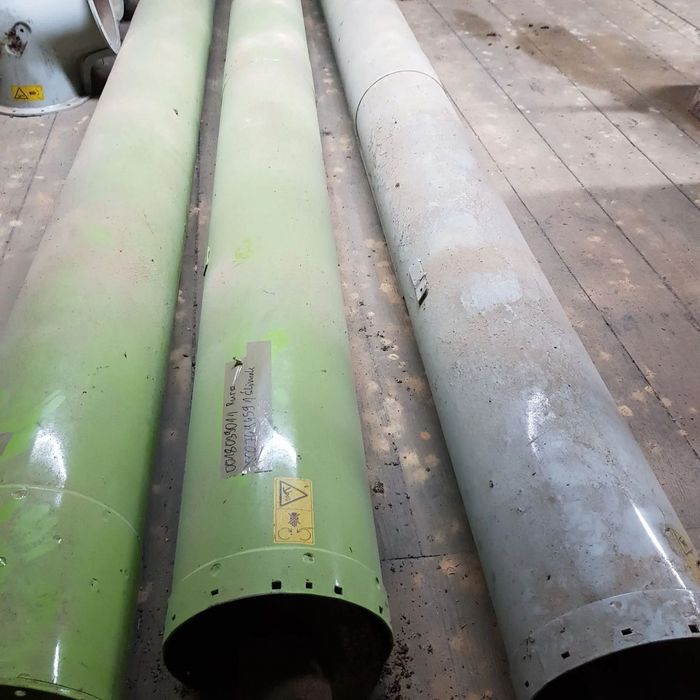 Rura rozładowcza zbiornika ziarna Claas Lexion 0018039011