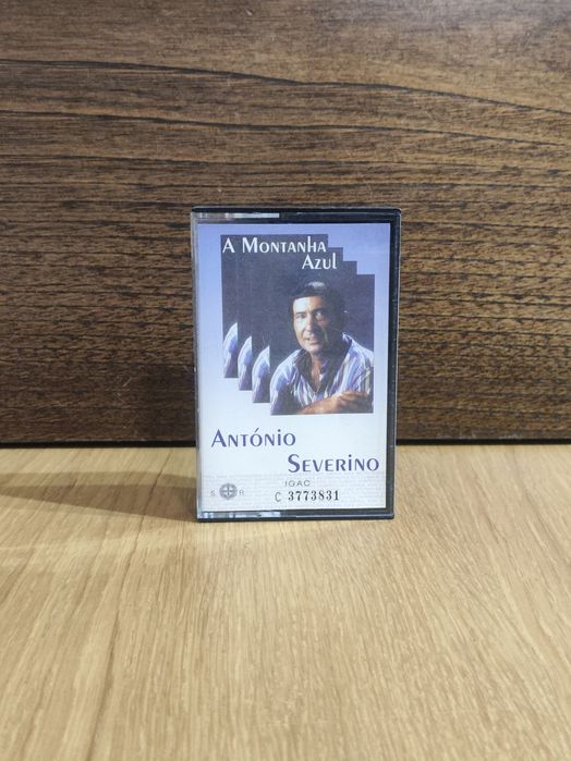 António Severino A Montanha Azul