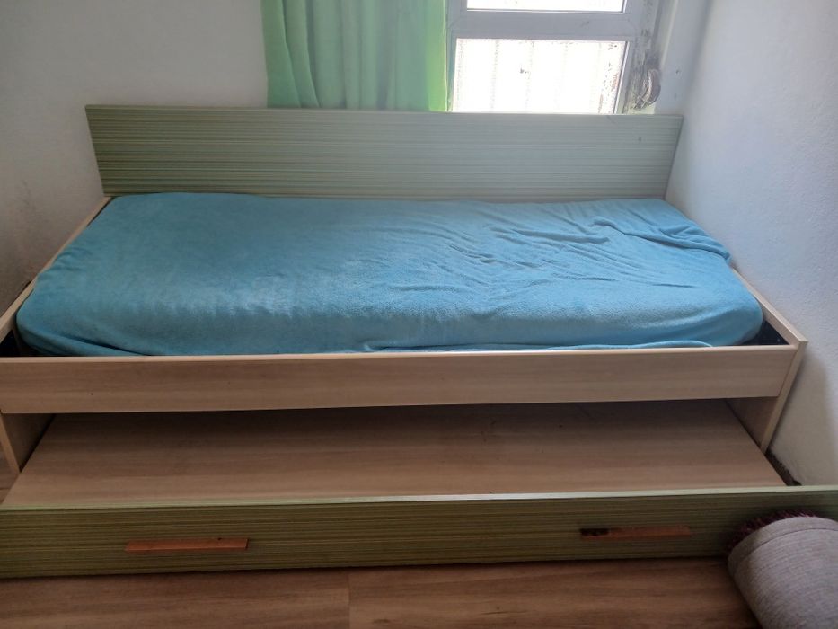 Cama com gaveta  de 2mx0,90