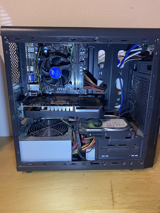 Komputer stacjonarny sprawny