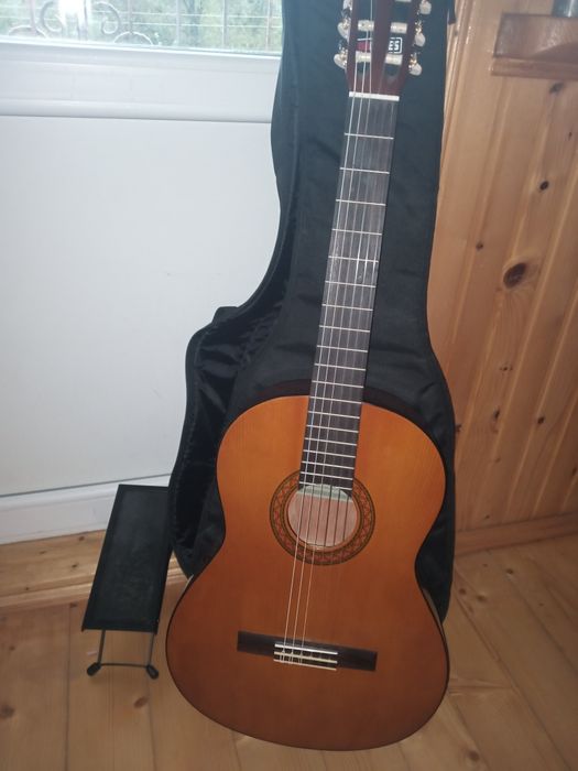 Продаю гітару YАМАНАC40