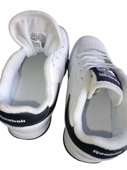 Nowe buty sportowe Reebok Classic