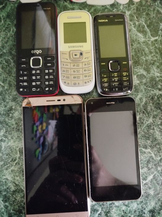 Продам б/у телефони (лот 6шт.можливо по шт.)