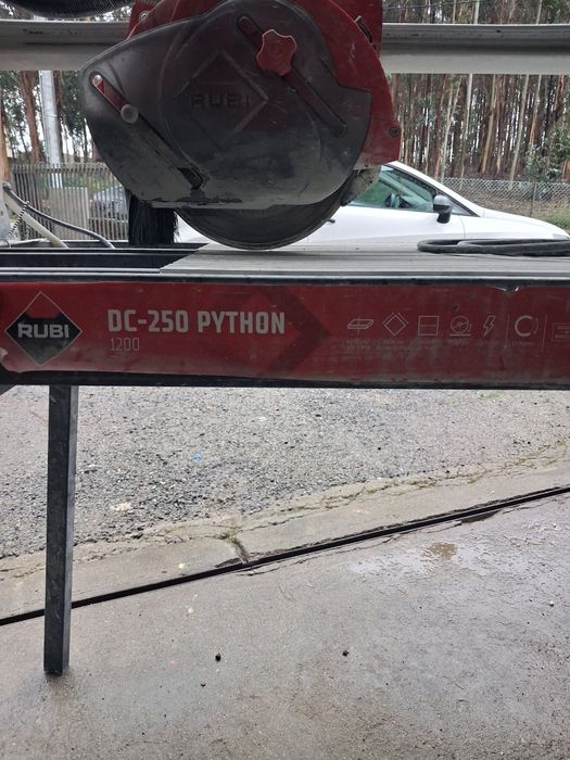 Vendo maquina de corte a água