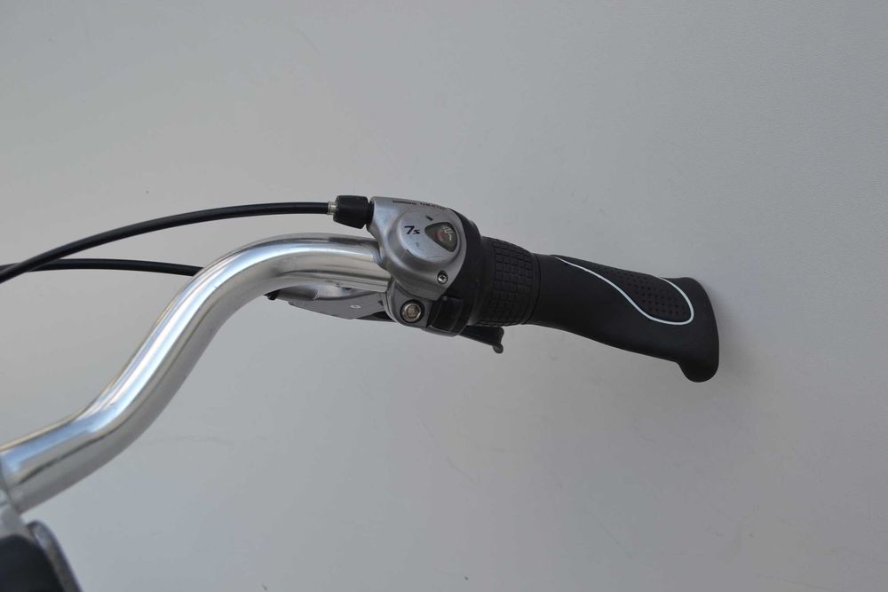 Biały rower holenderski * damka Giant Ultimo koła 28'' nexus 7