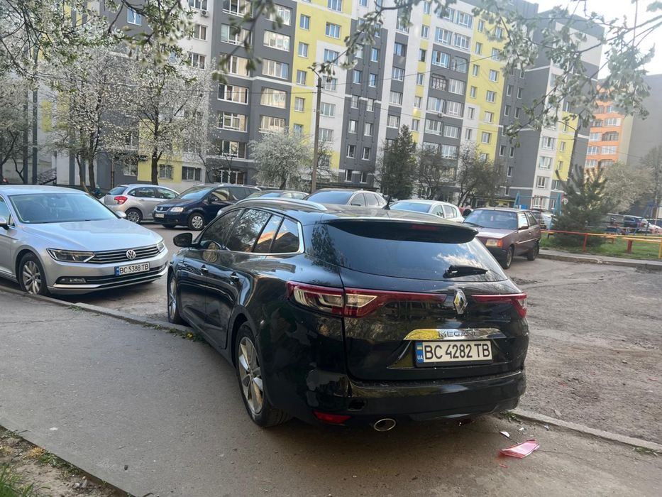Продам автомобіль Рено Меган 2018 року