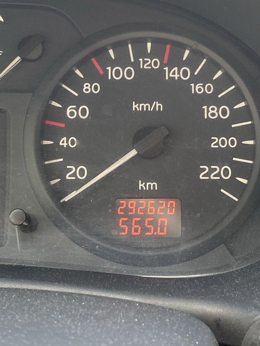 clio 1.5 diesel comercial