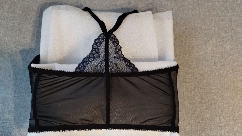 Biustonosz 70F, zapinany z przodu Gossard