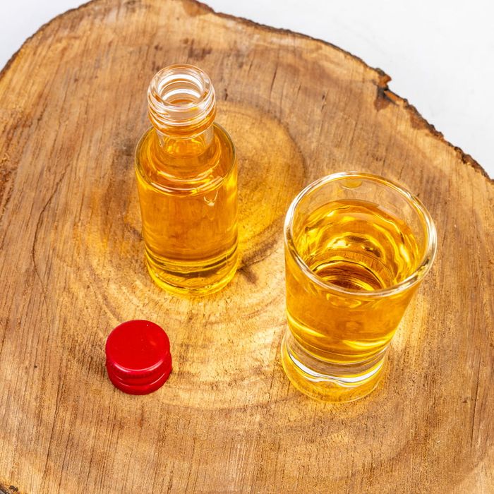 20x butelka MONOPOLOWA 20 ml z zakrętką na wesele wódkę bimber