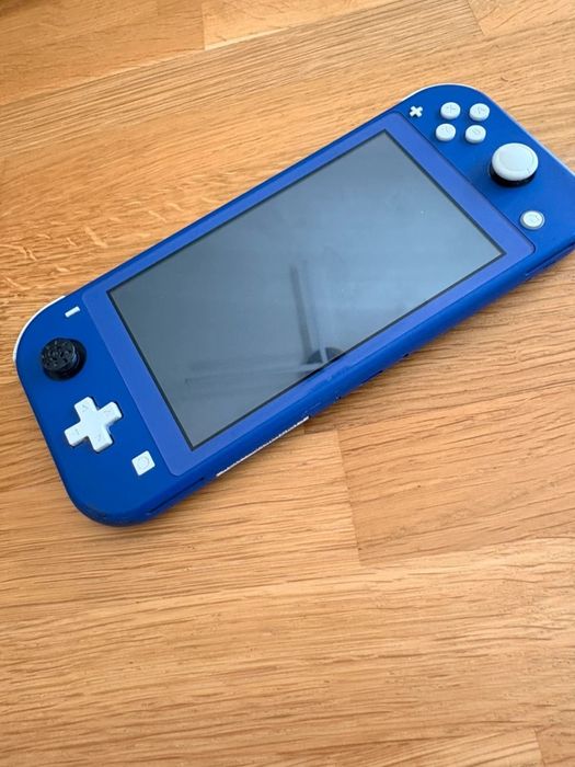 Nintendo Switch Lite Azul DESBLOQUEADA