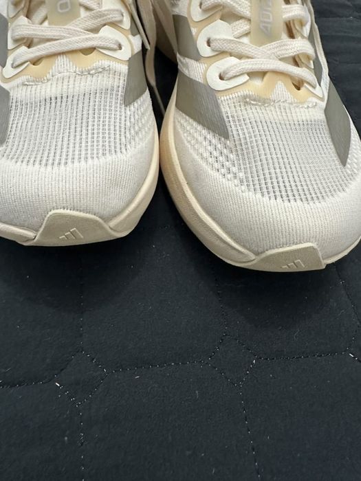 Tenis adidas adizero pro