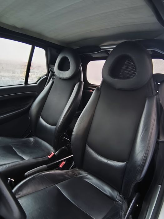 Smart Fortwo Cabrio  2002 - aceito retoma por mota