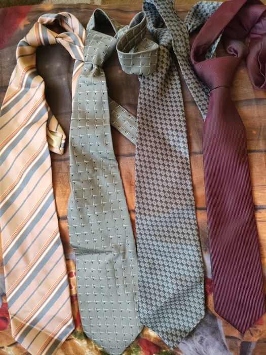 Krawaty 4 szt.męskie.