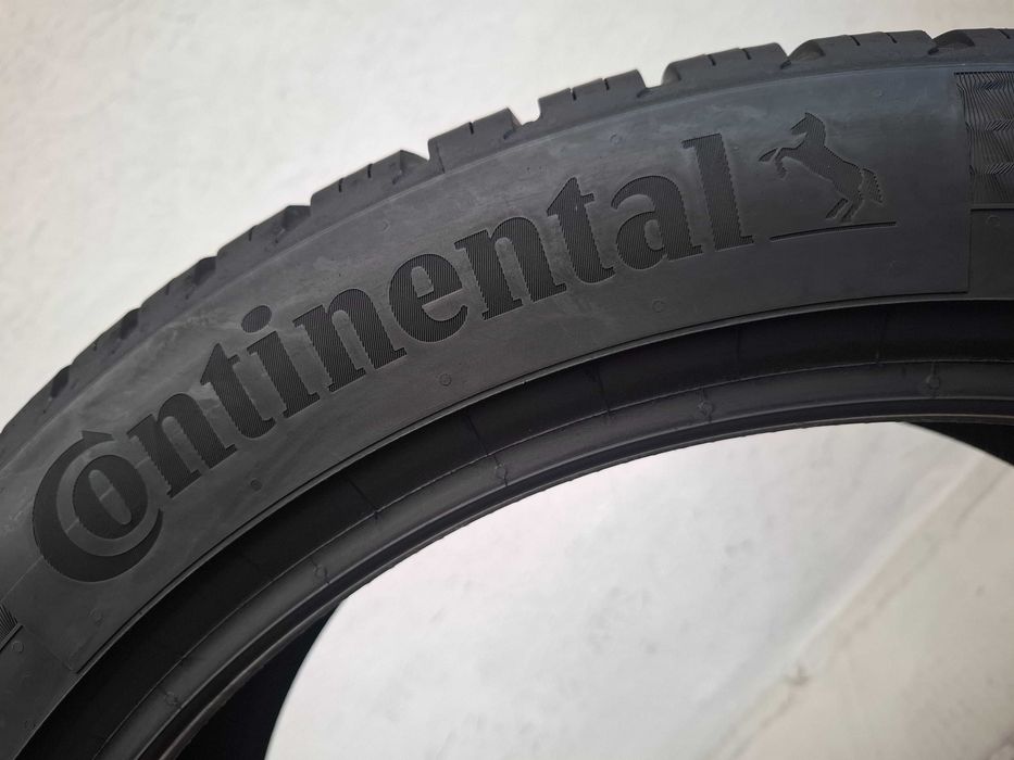 2x 235/45R20 Continental AllSeasonContact 2 EV  2x 6,8mm 24r,