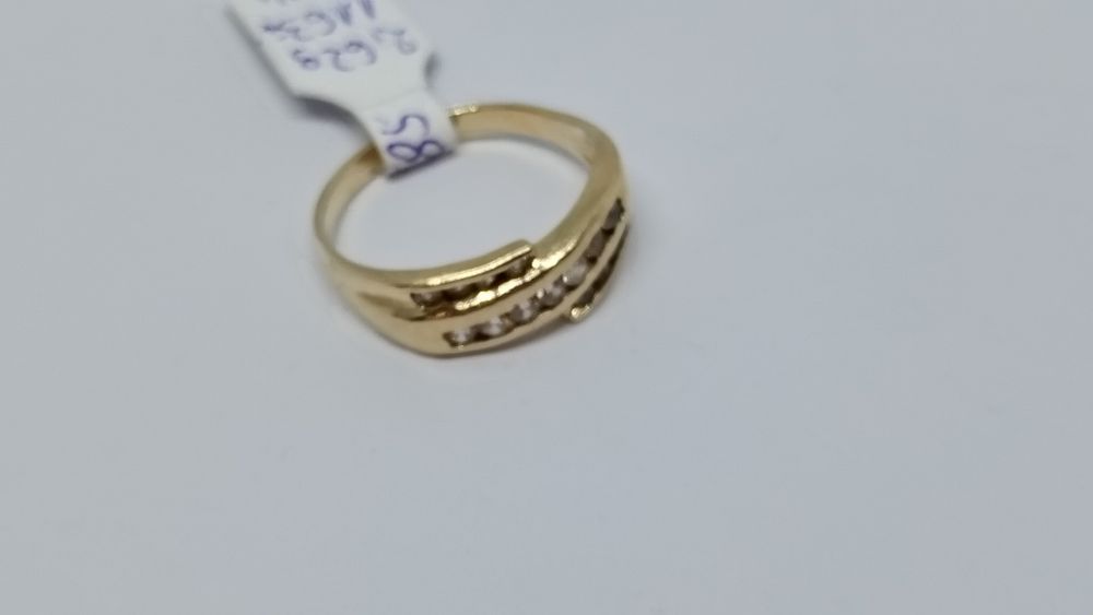 Pierścionek złoty 2,62g 585 r14
