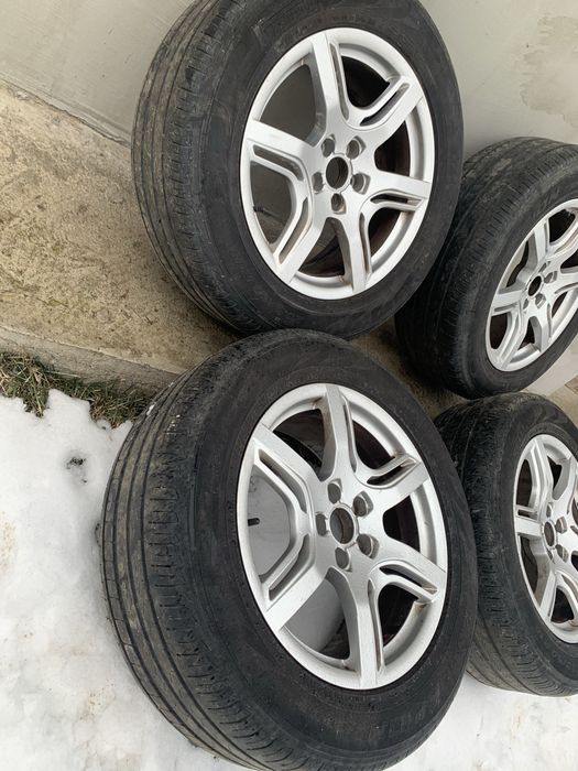 Продам титани разом з шинами