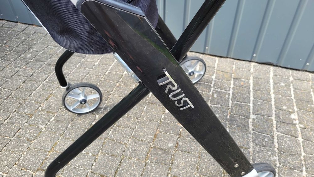 Chodzik balkonik rolator TRUST SZWECJA markowy