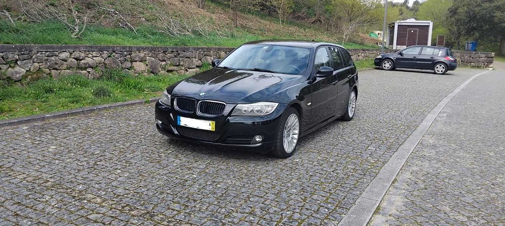 BMW 318 Touring - Diesel - Ano 2010 - Nacional