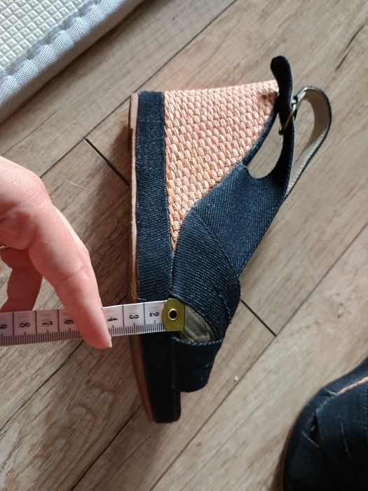 Sandałki sandały na koturnie nowe