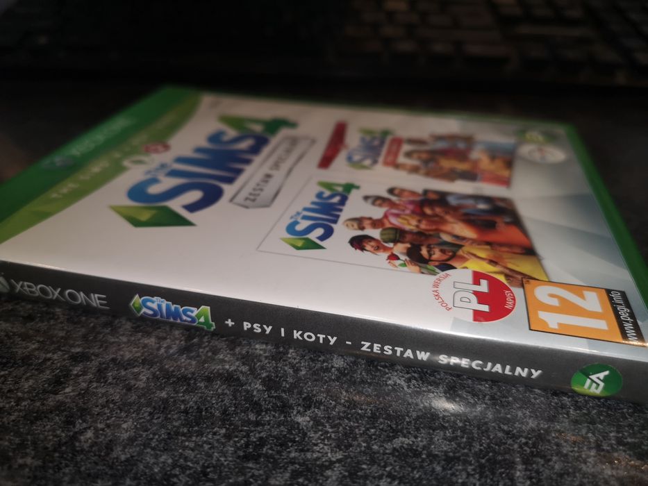 SIMS 4 Zestaw Specjalny (+dodatek PSY i KOTY) XBOX ONE gra PL rzadkość