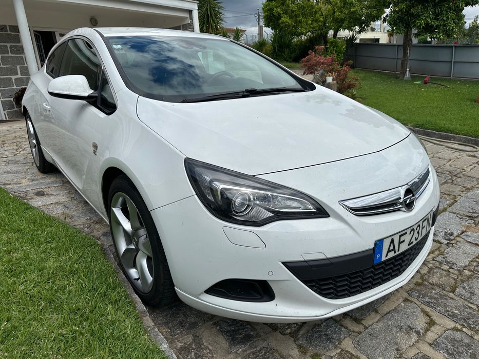 Opel Astra J GTC - OPC Line