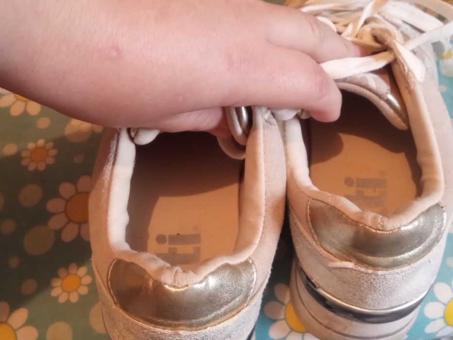 Sapatilhas número 35