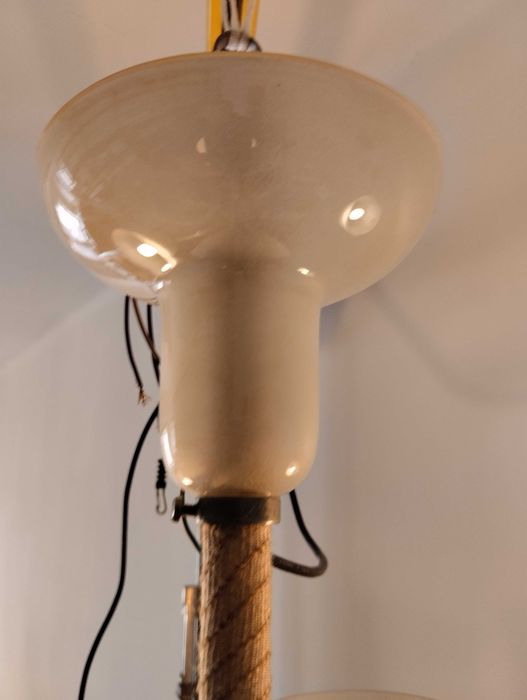 Żyrandol 6 lamp . Piękny !