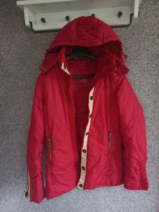 Теплий оригінальний пуховик