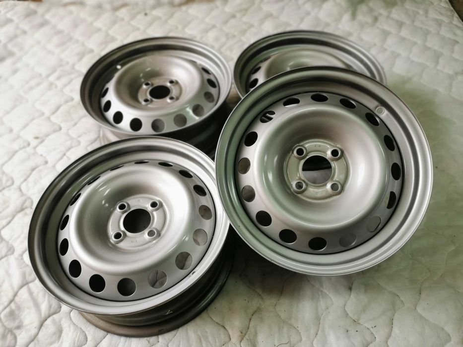 4x felga stalowa 6Jx15 Dacia Logan Sandero Renault Clio ZOE 4x100 ET40 nowe