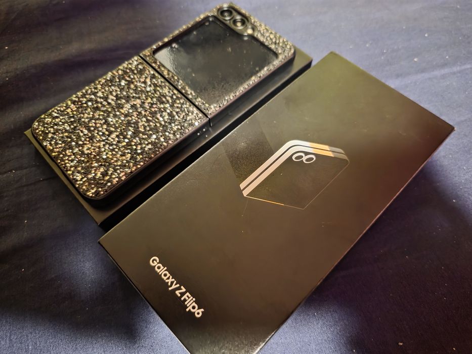 Samsung galaxy flip 6