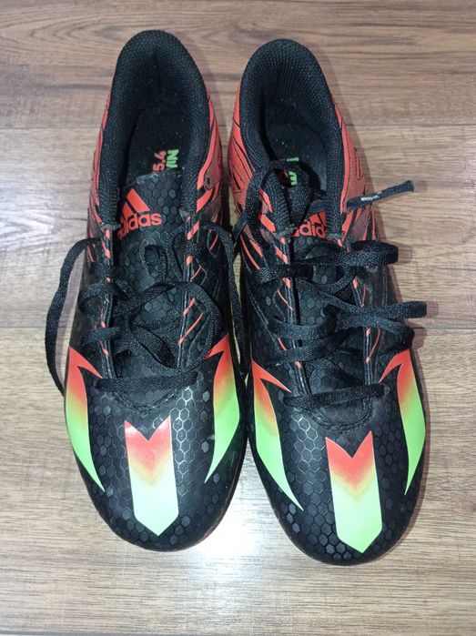 Buty do piłki nożnej