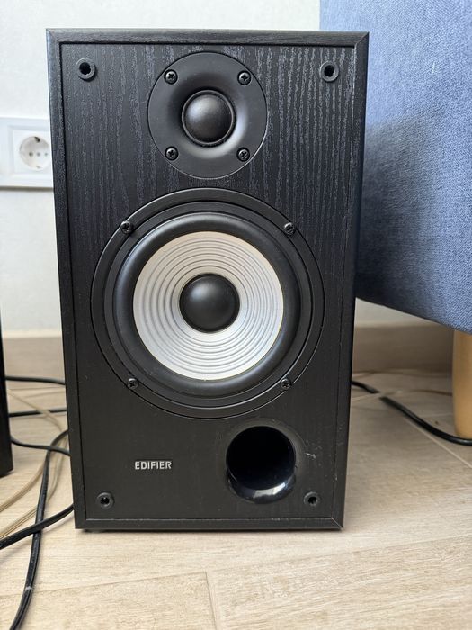 Акустична система Edifier R2500