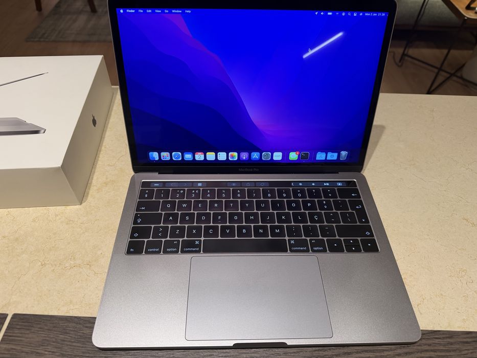 Macbook Pro 2016 2.9Ghz i5 c/ touchbar