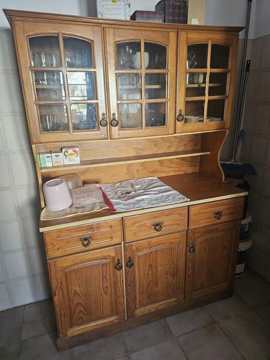 Dou móvel de cozinha