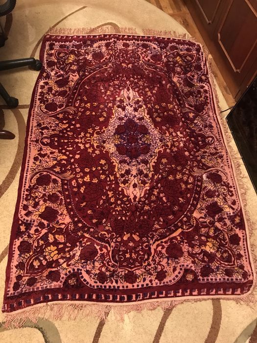 Хустки пухові килим